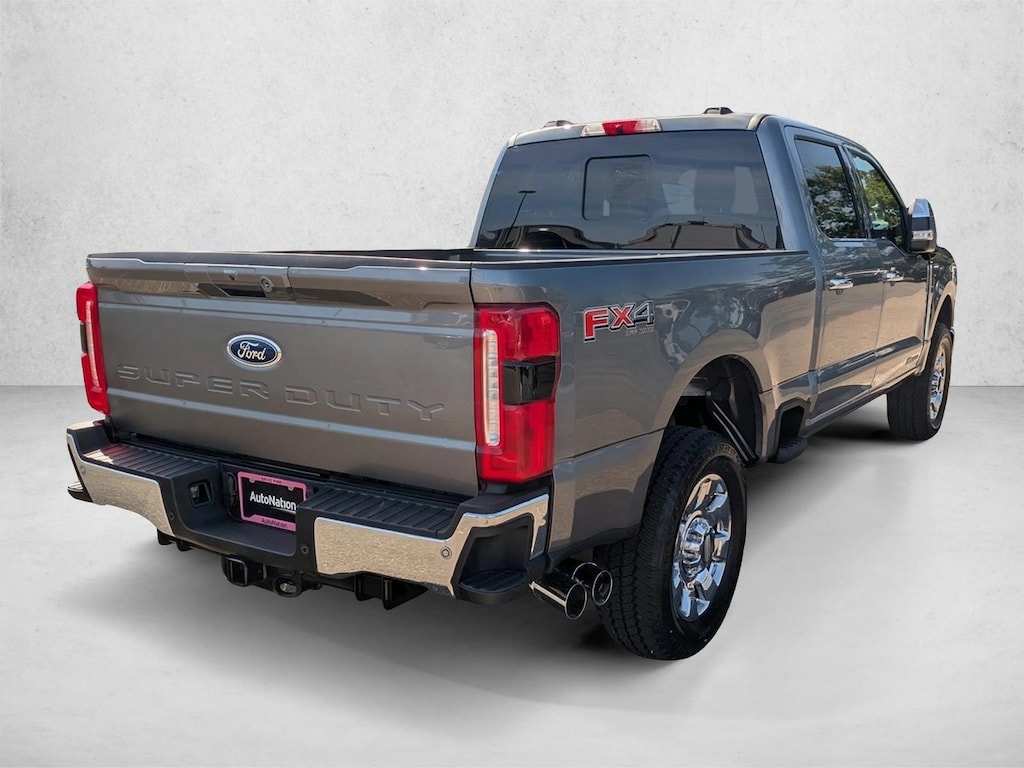 New 2026 Ford F-250 LARIAT Truck Crew Cab