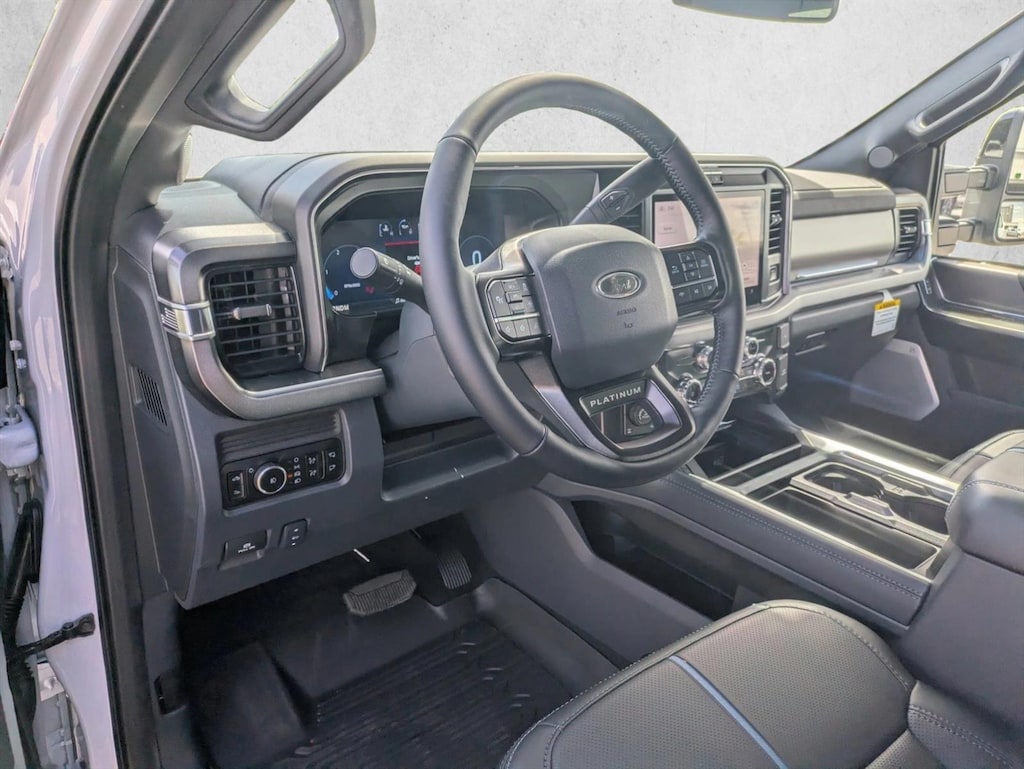 New 2026 Ford F-350 Platinum Truck Crew Cab