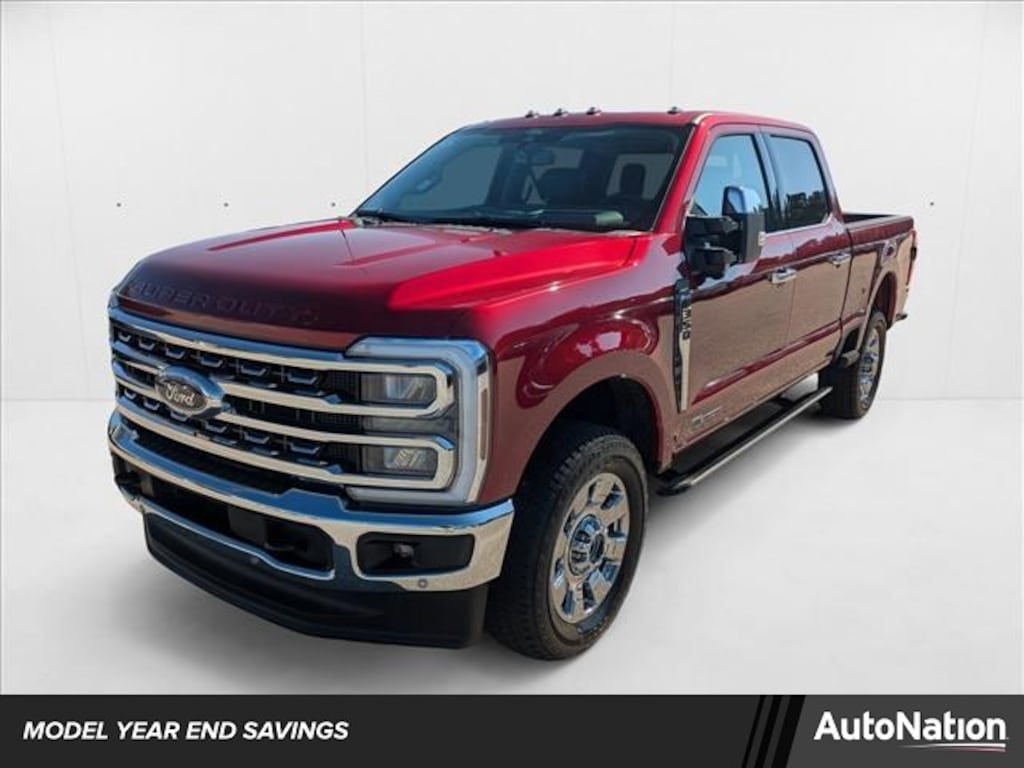 New 2025 Ford F-350 LARIAT Truck Crew Cab