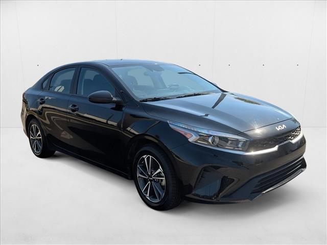 2023 Kia Forte LXS photo 4