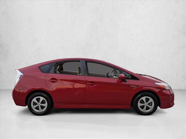 2013 Toyota Prius Two photo 4