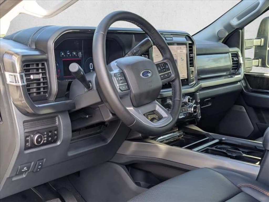 New 2026 Ford F-250 LARIAT Truck Crew Cab