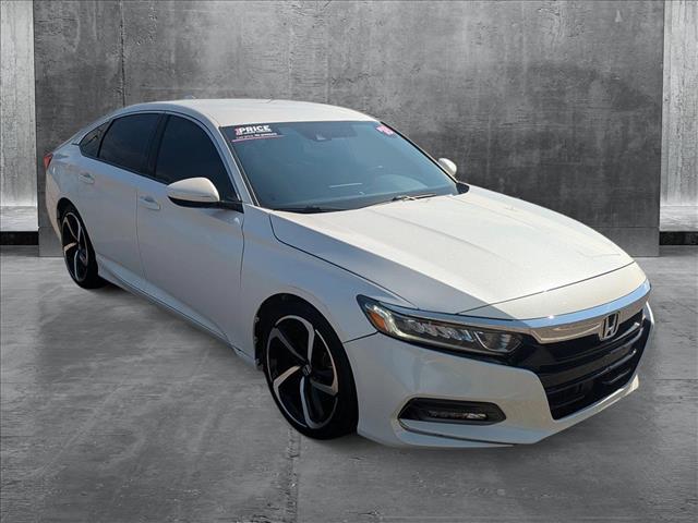 2018 Honda Accord Sport 1.5T photo 3