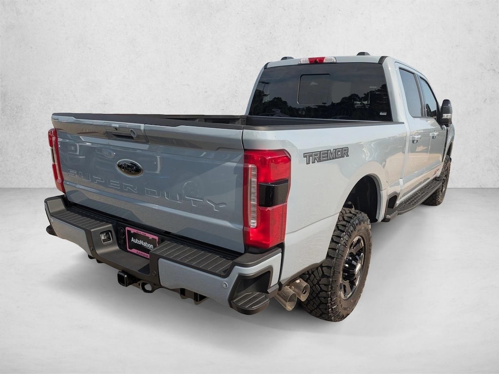 New 2026 Ford F-250 LARIAT Truck Crew Cab