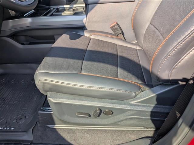 2026 Ford F-350 Lariat photo 2