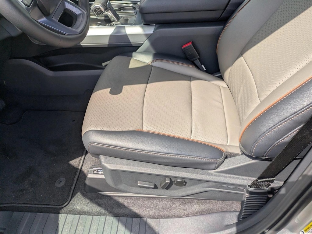 New 2026 Ford F-150 LARIAT Truck SuperCrew Cab