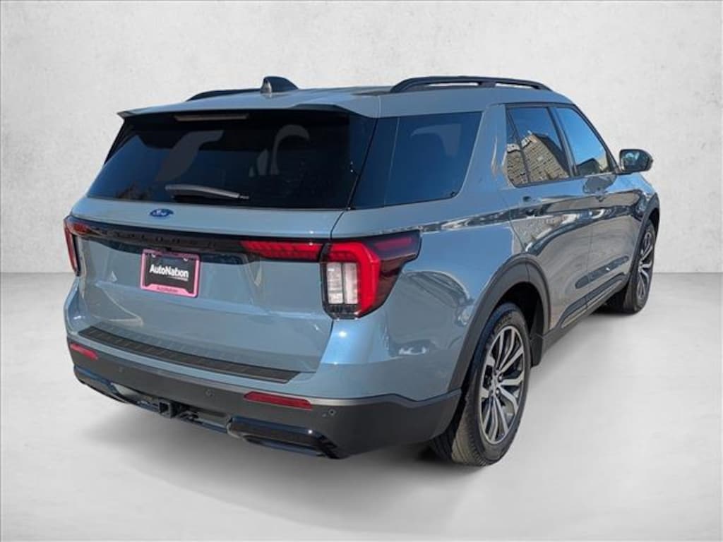 New 2026 Ford Explorer ST-Line SUV