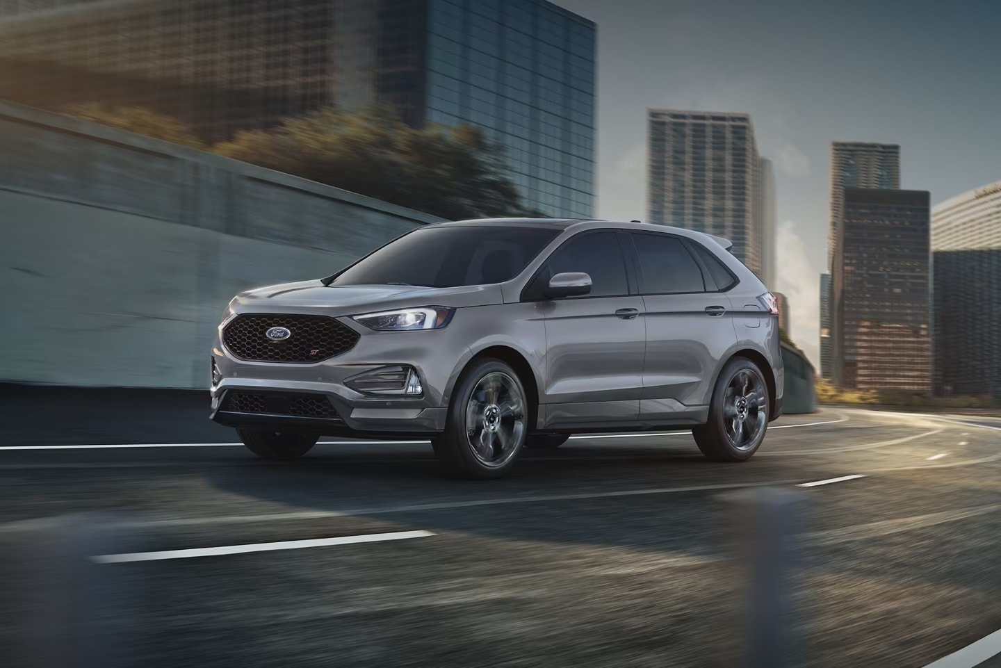 What's the Difference: Ford Edge vs Nissan Rogue | AutoNation Ford Mobile