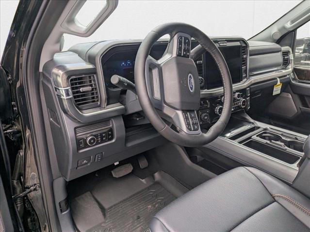 2025 Ford F-350 Lariat photo 2