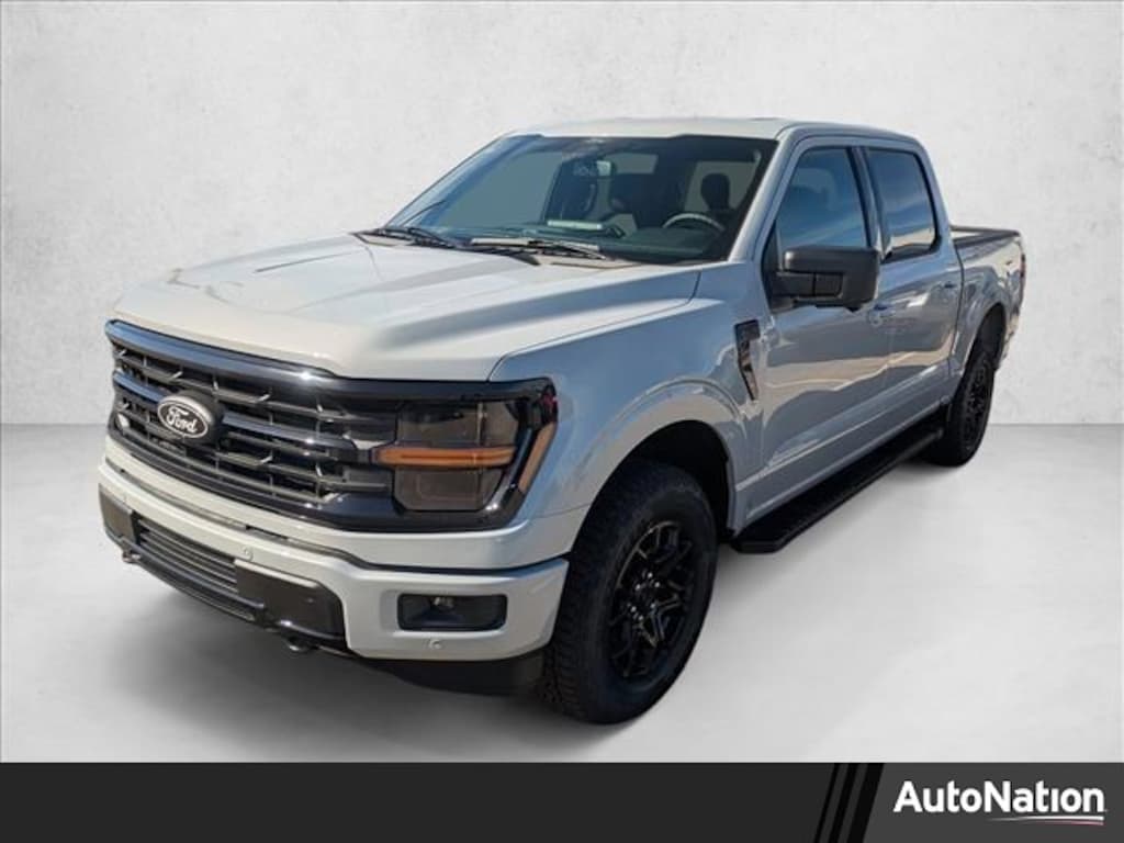 New 2025 Ford F-150 XLT Truck SuperCrew Cab