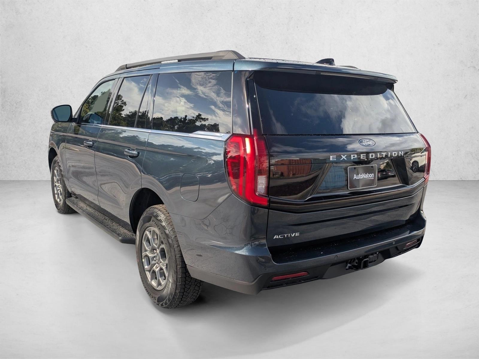 2025 Ford Expedition Active - Photo 8