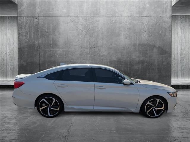 2018 Honda Accord Sport 1.5T photo 4