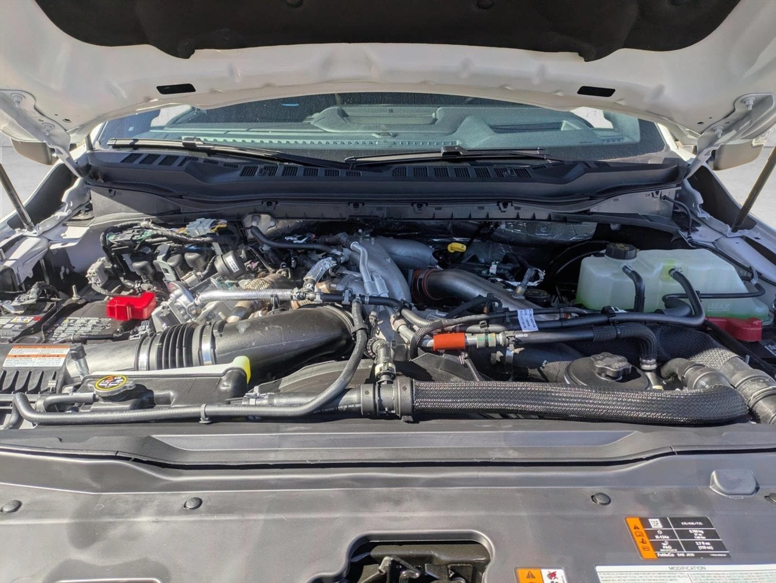 2026 Ford F-350 Super Duty Platinum - Photo 16
