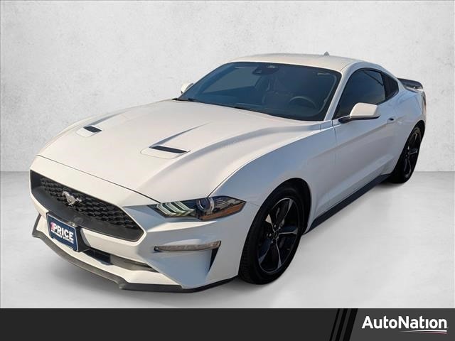 2022 Ford Mustang EcoBoost