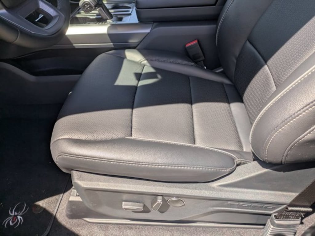 New 2026 Ford F-150 LARIAT Truck SuperCrew Cab