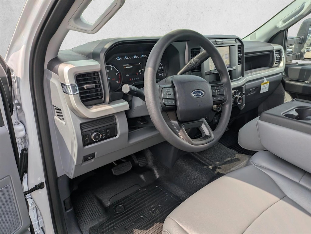 New 2026 Ford F-250 XL Truck Crew Cab