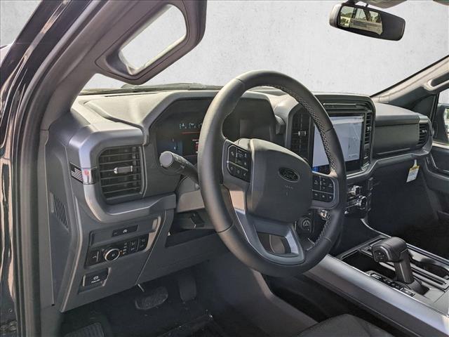 2025 Ford F-150 XLT photo 3