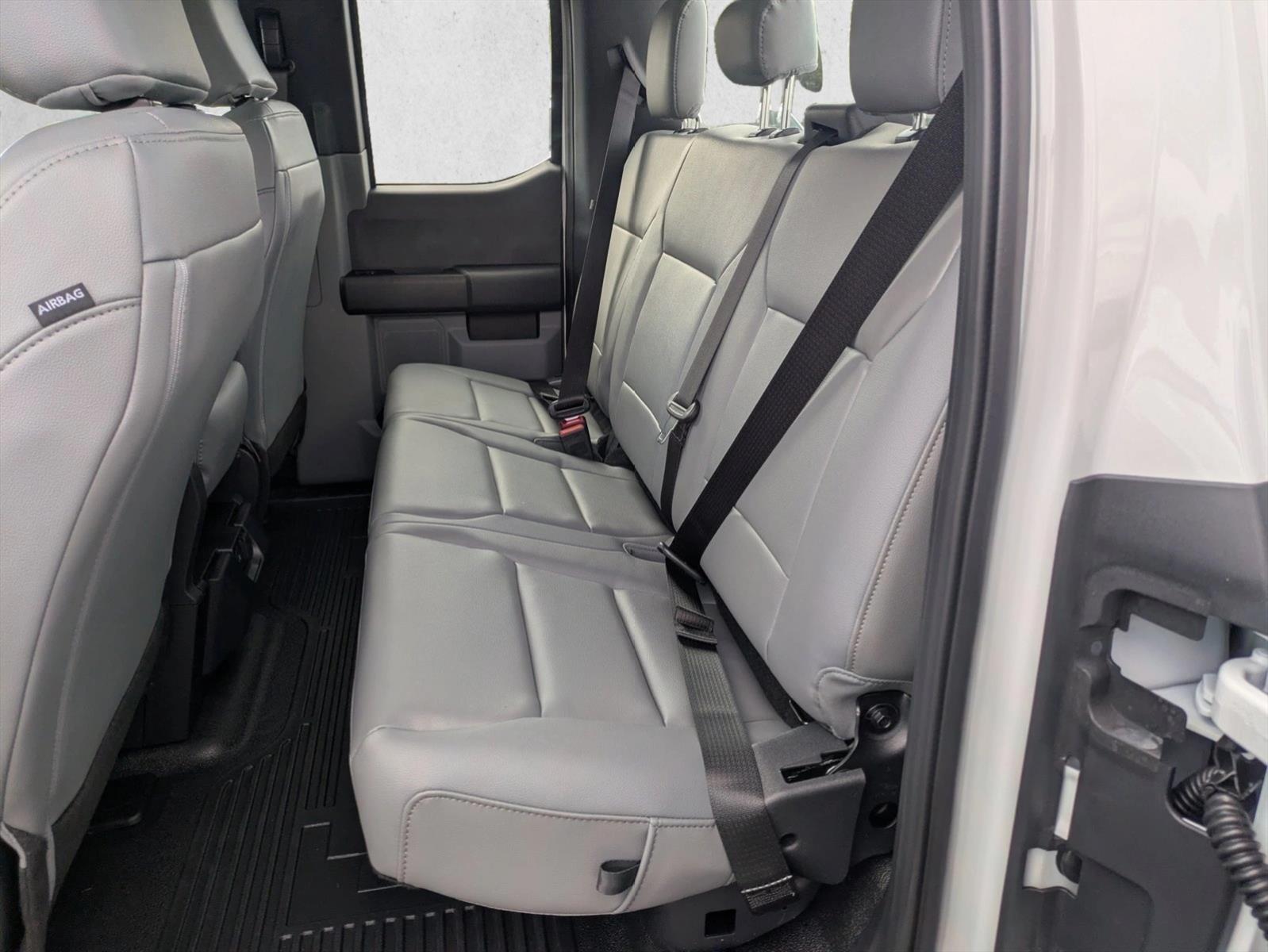 2026 Ford F-350 Super Duty XL - Photo 15