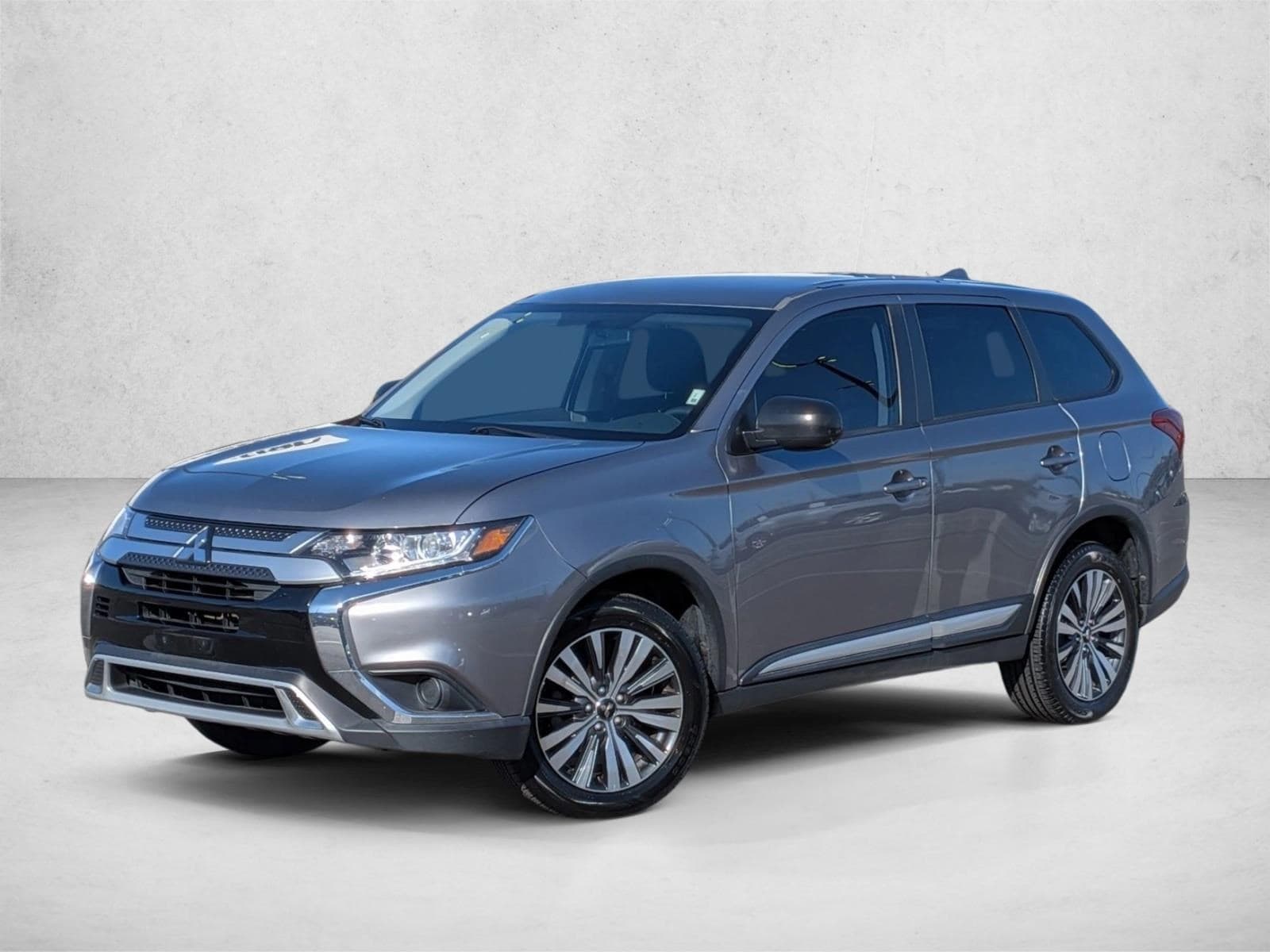 2020 Mitsubishi Outlander ES