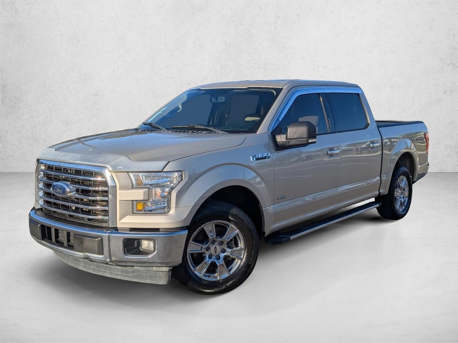 2017 Ford F-150 XLT's photo