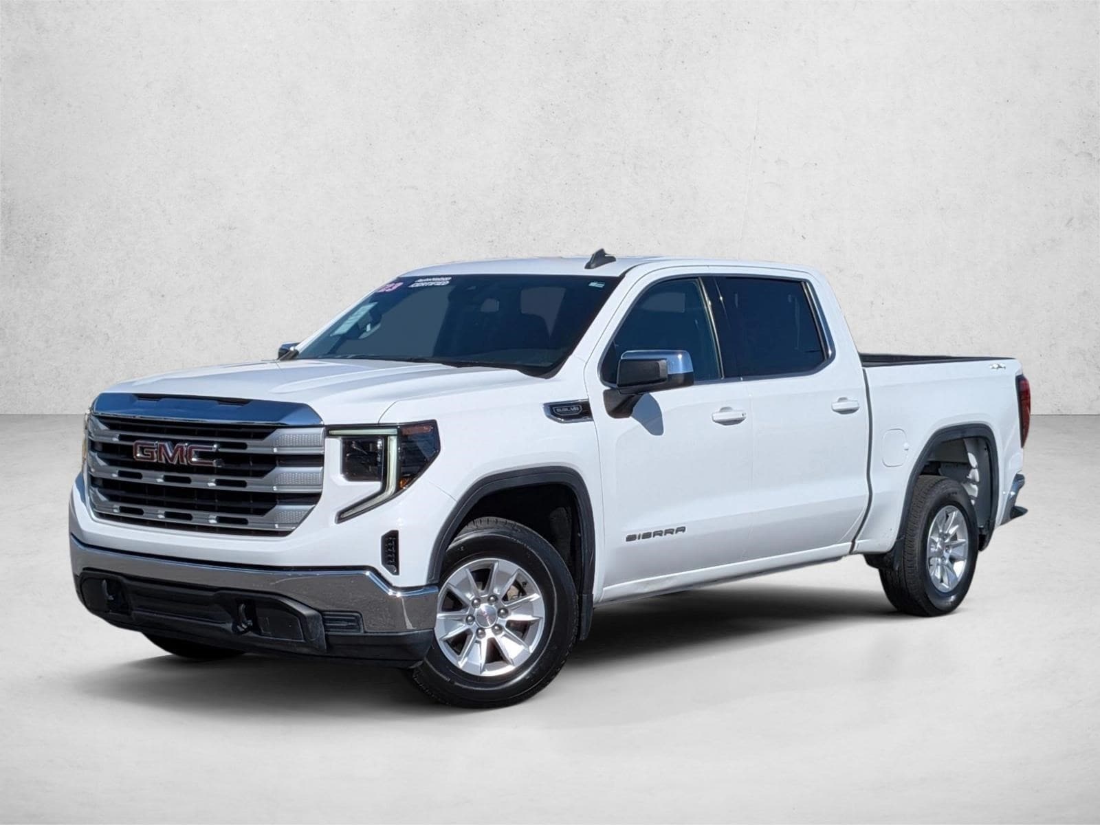 2022 GMC Sierra 1500 SLE's photo