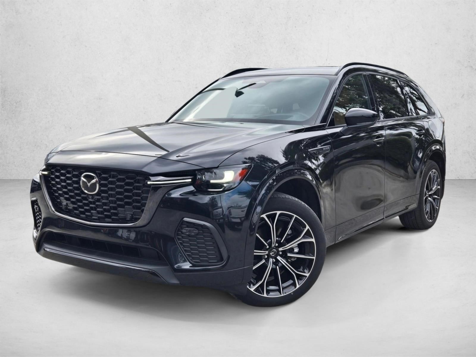 2025 Mazda CX-70 Premium Plus Package's photo
