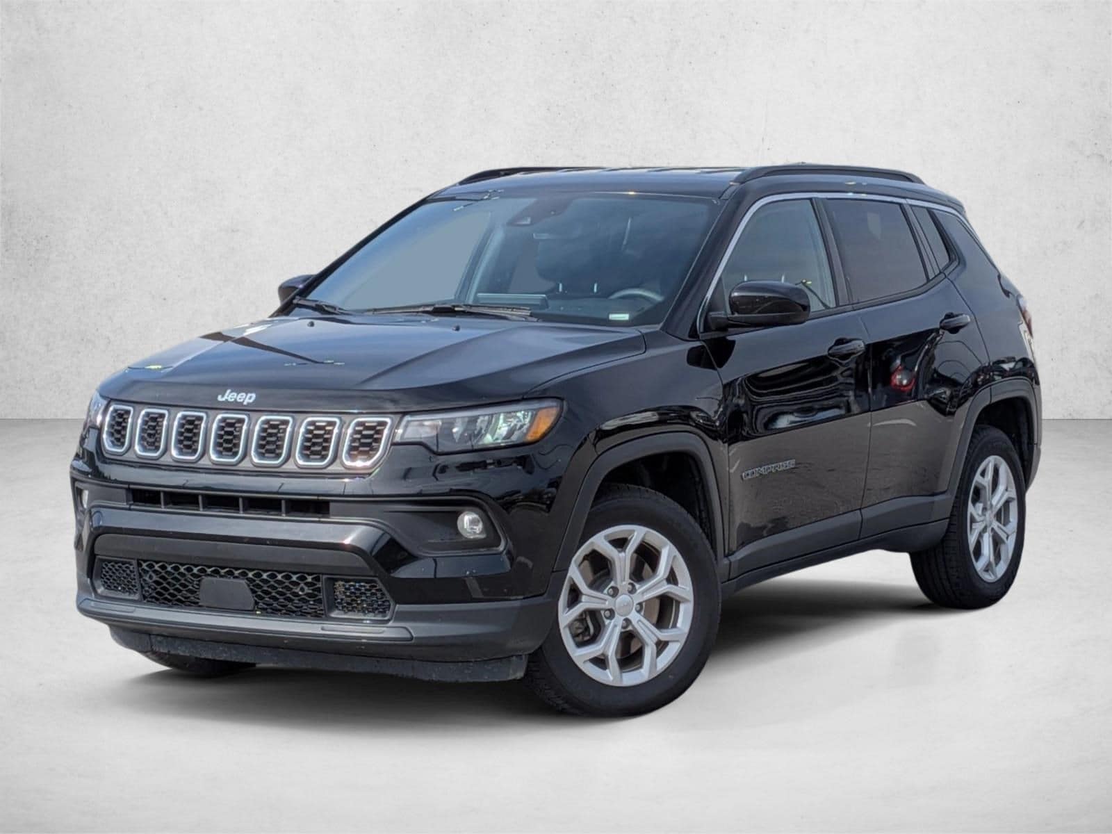 2024 Jeep Compass Latitude's photo