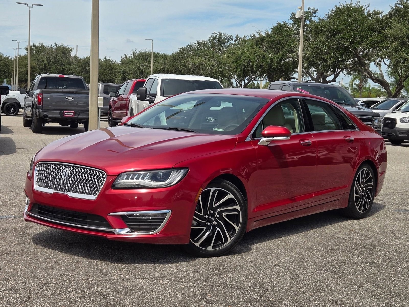2020 Lincoln MKZ Base/Premiere