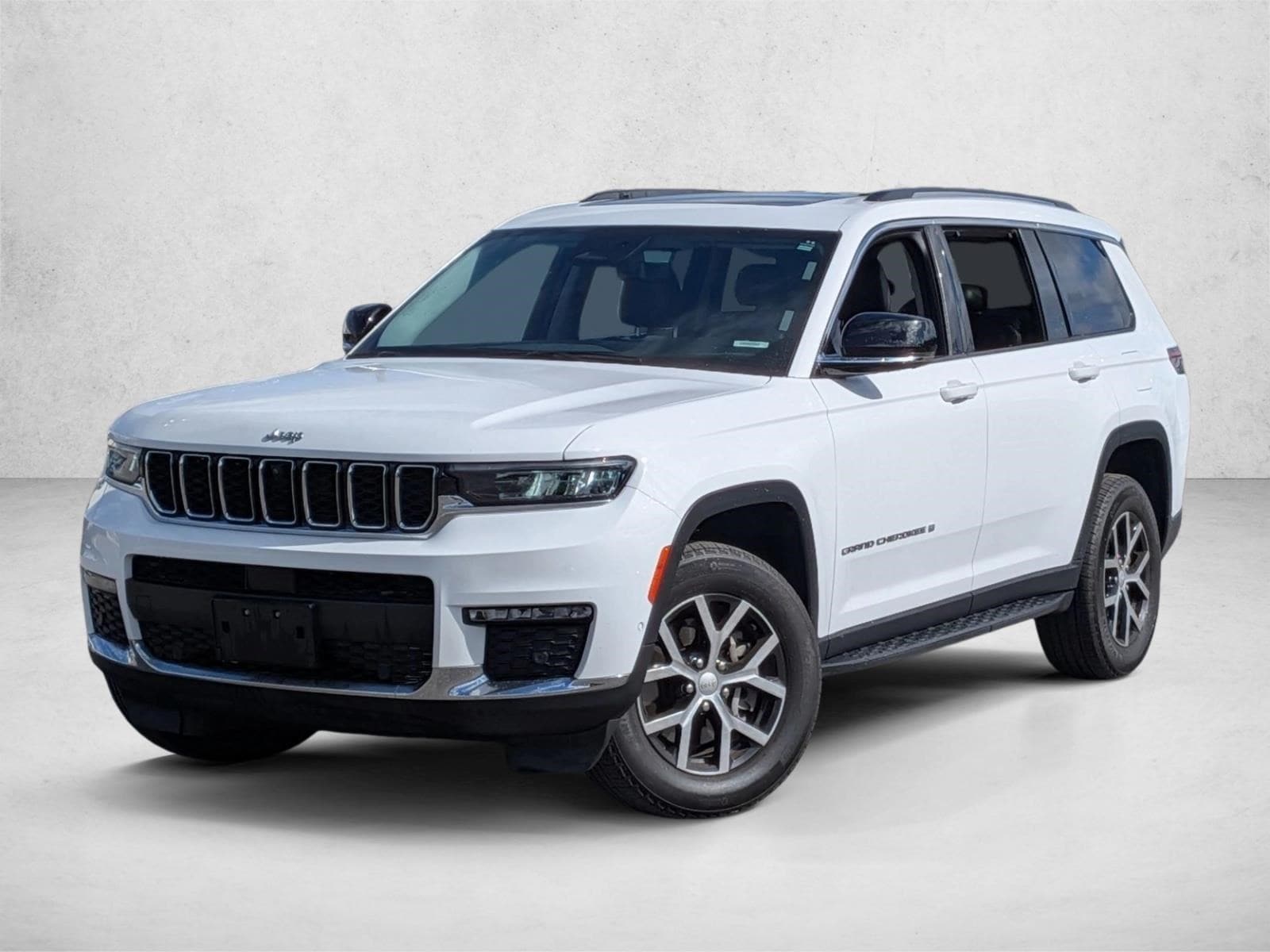 2023 Jeep Grand Cherokee L Limited's photo