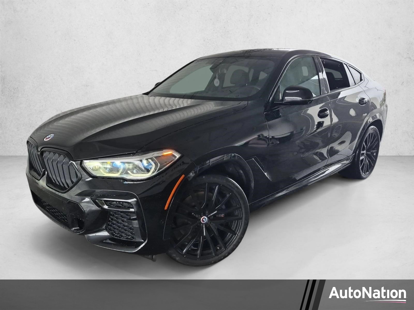 2023 BMW X6 M50i