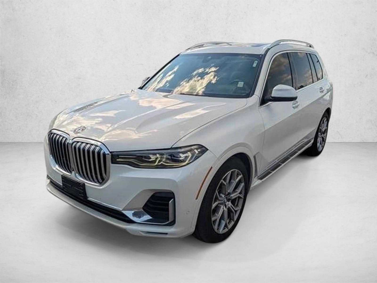 2020 BMW X7 40i's photo