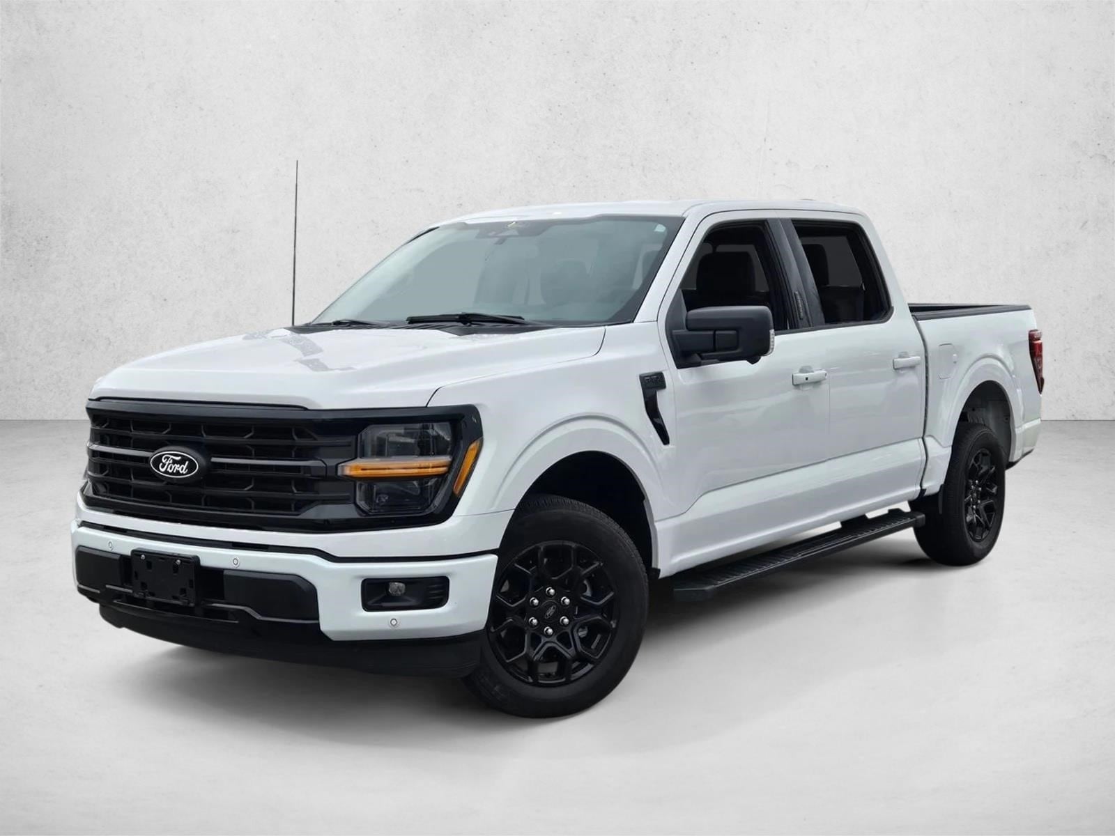 2024 Ford F-150 XLT's photo