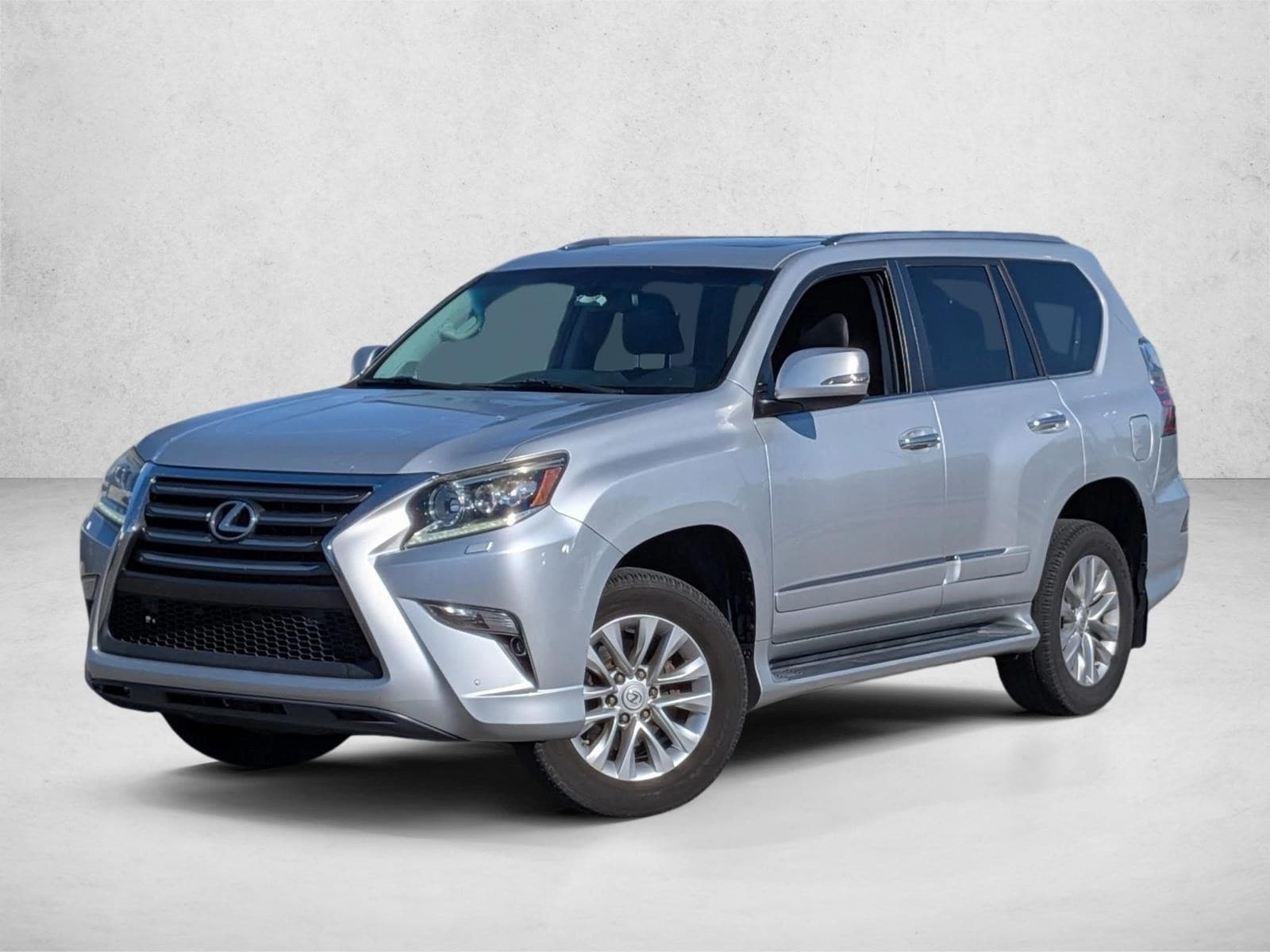 2016 Lexus GX Base's photo
