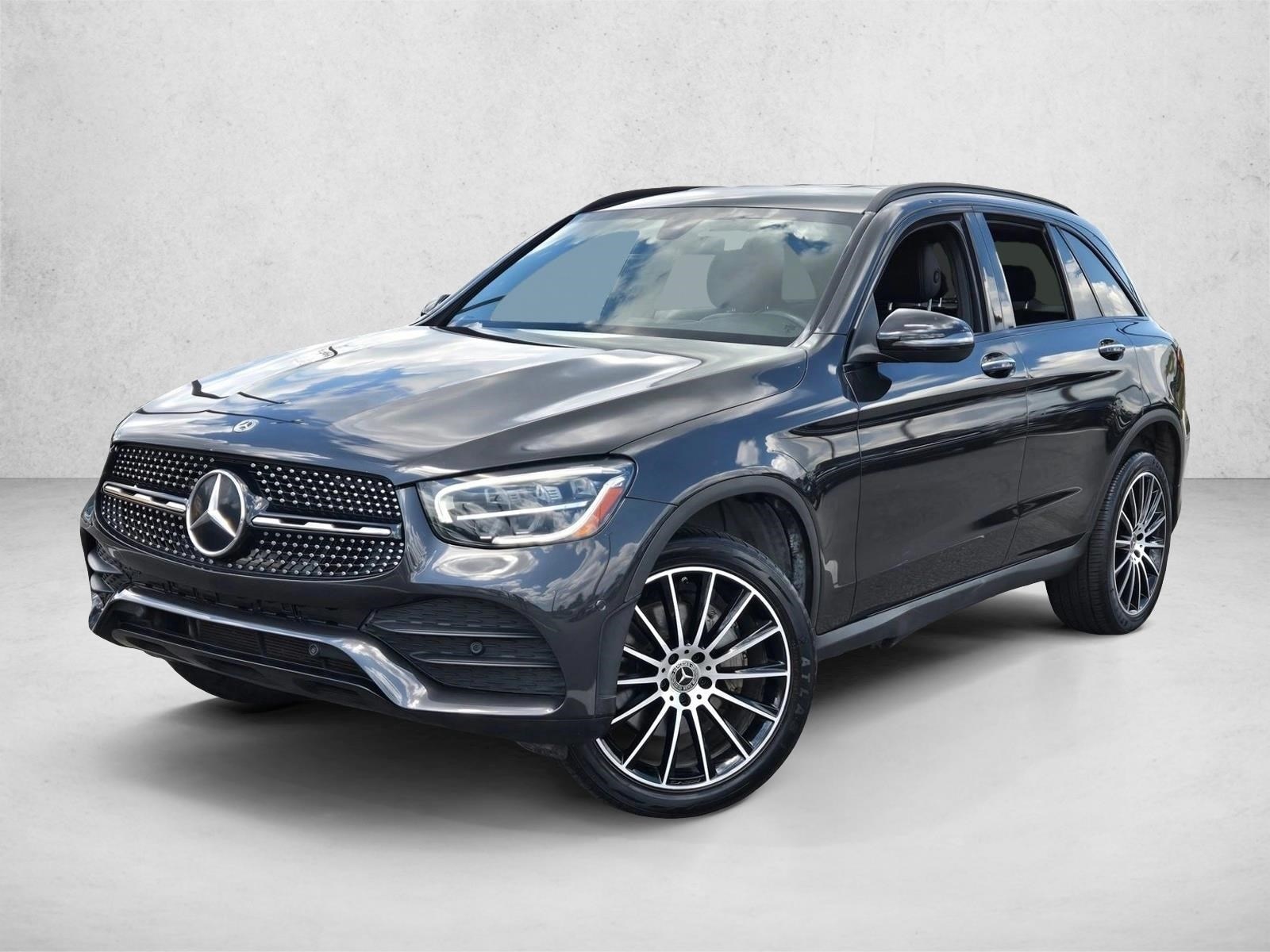 2021 Mercedes-Benz GLC GLC300's photo