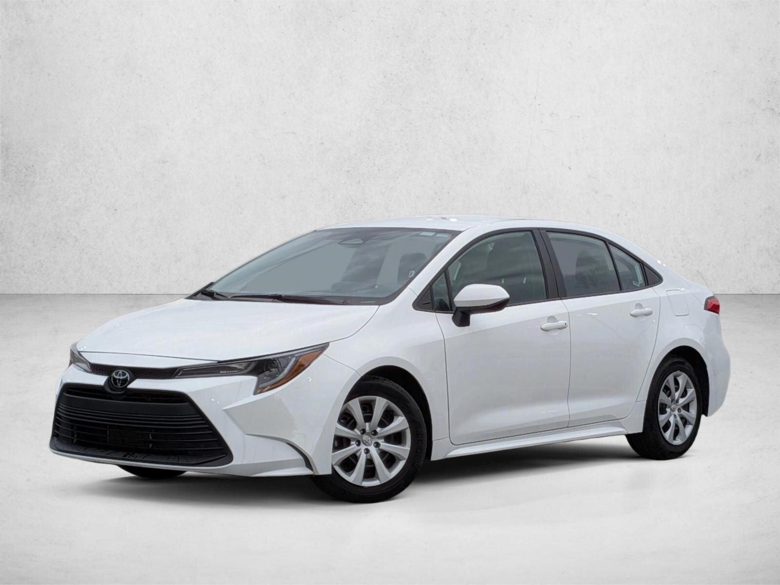 2025 Toyota Corolla LE's photo