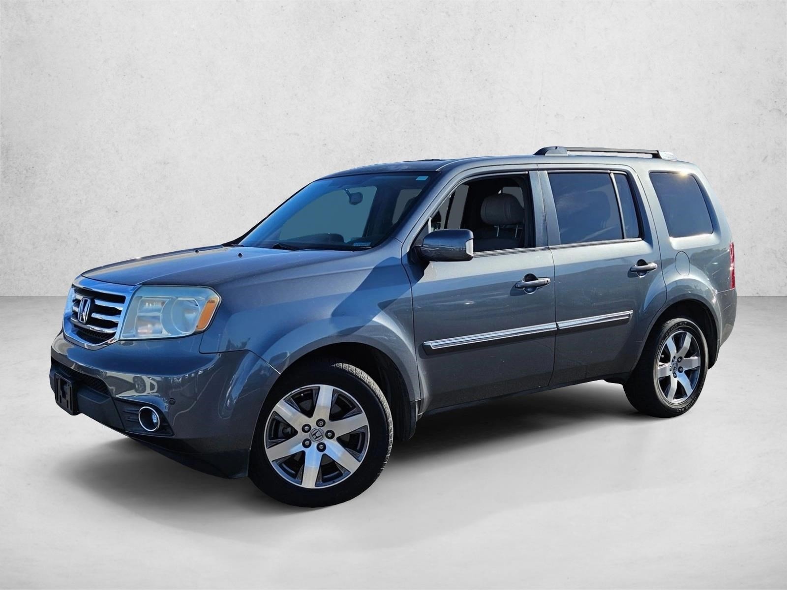 2013 Honda Pilot Touring's photo