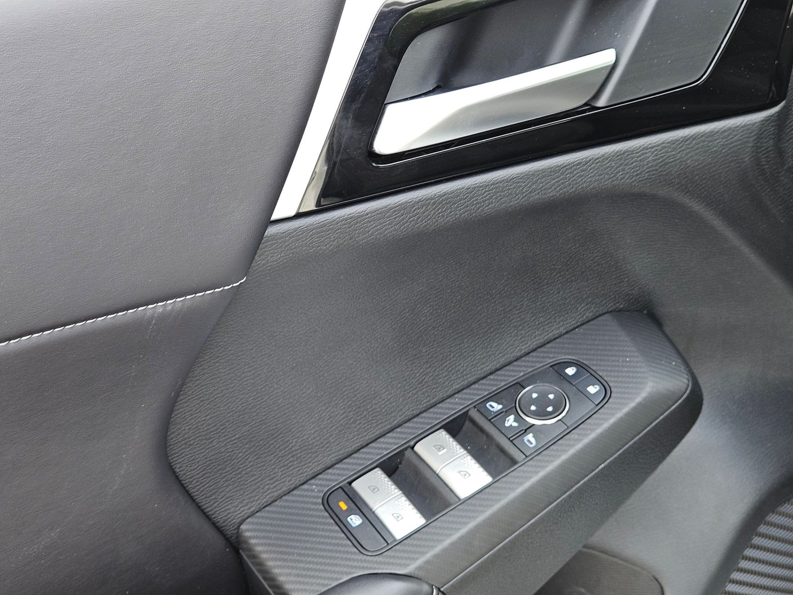 2026 Nissan Rogue Plug-In Hybrid SL - Photo 12