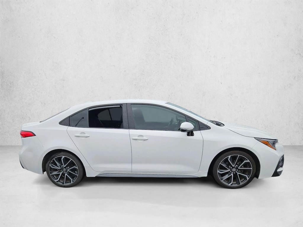 Used 2022 Toyota Corolla SE Sedan