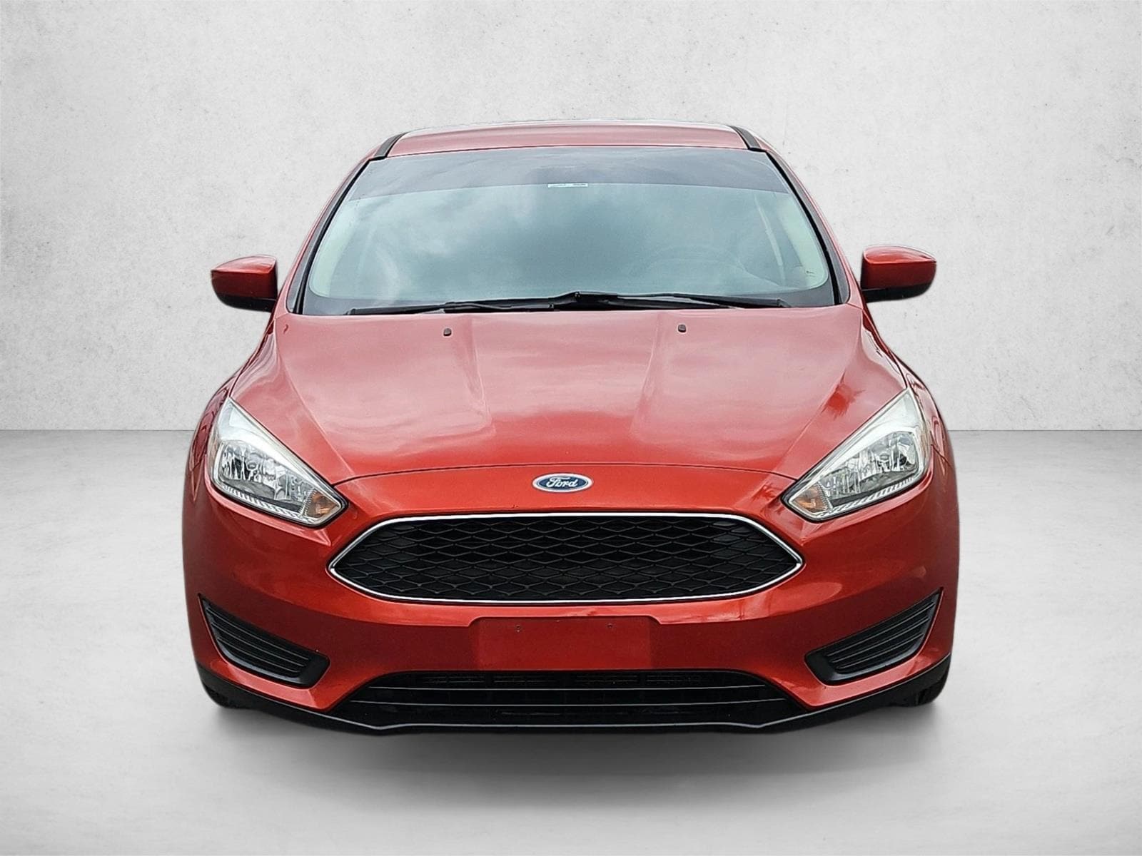 Used 2018 Ford Focus SE with VIN 1FADP3F22JL293462 for sale in Chandler, AZ