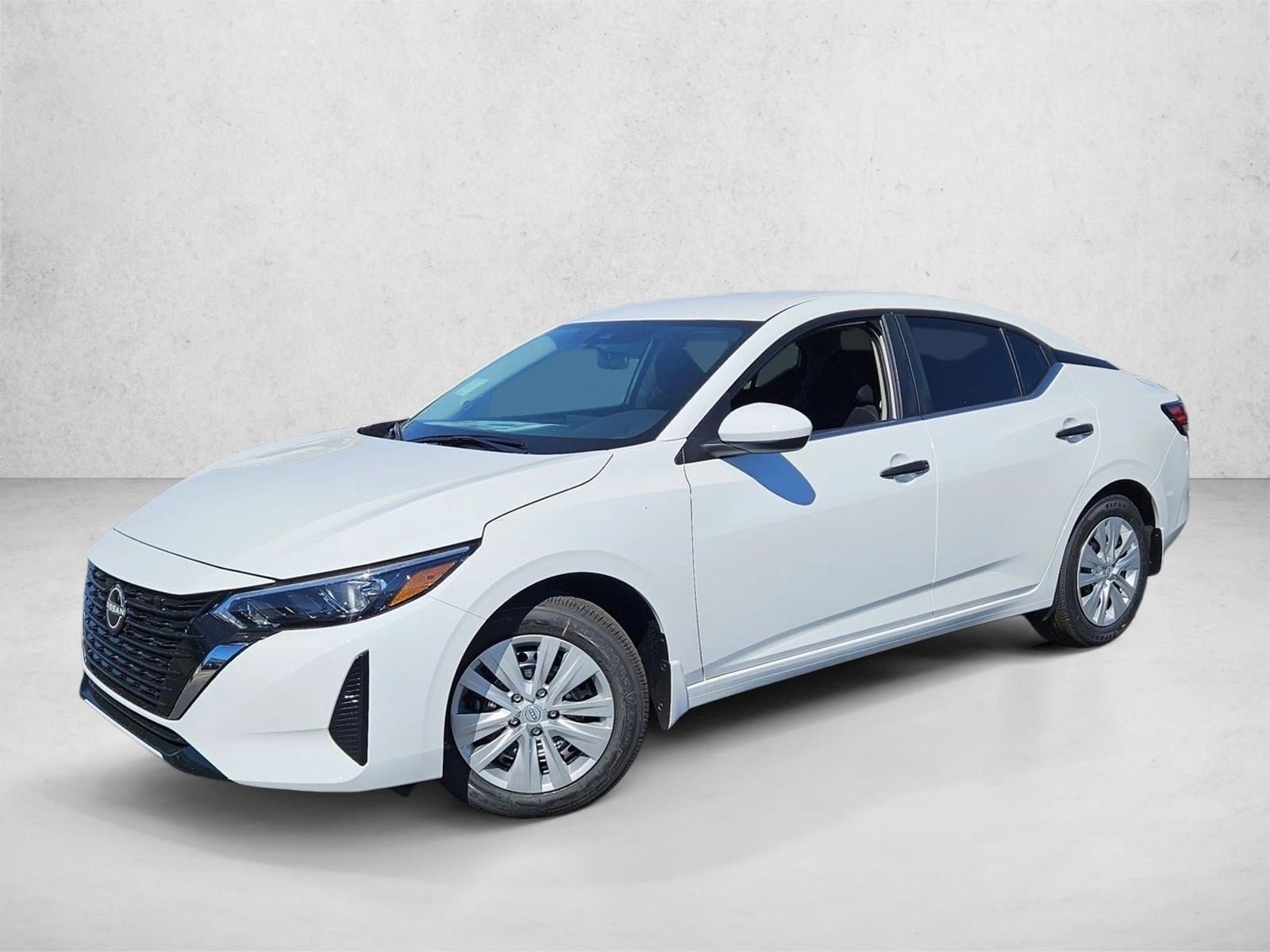 2025 Nissan Sentra S's photo