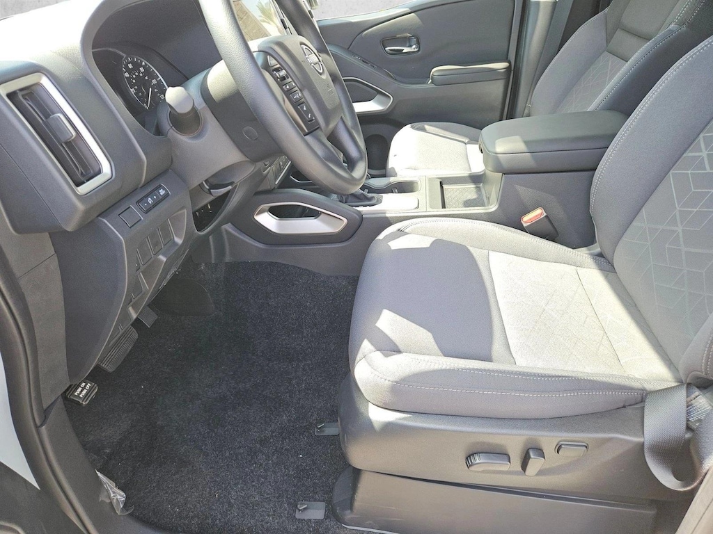 New 2026 Nissan Frontier SV Truck Crew Cab