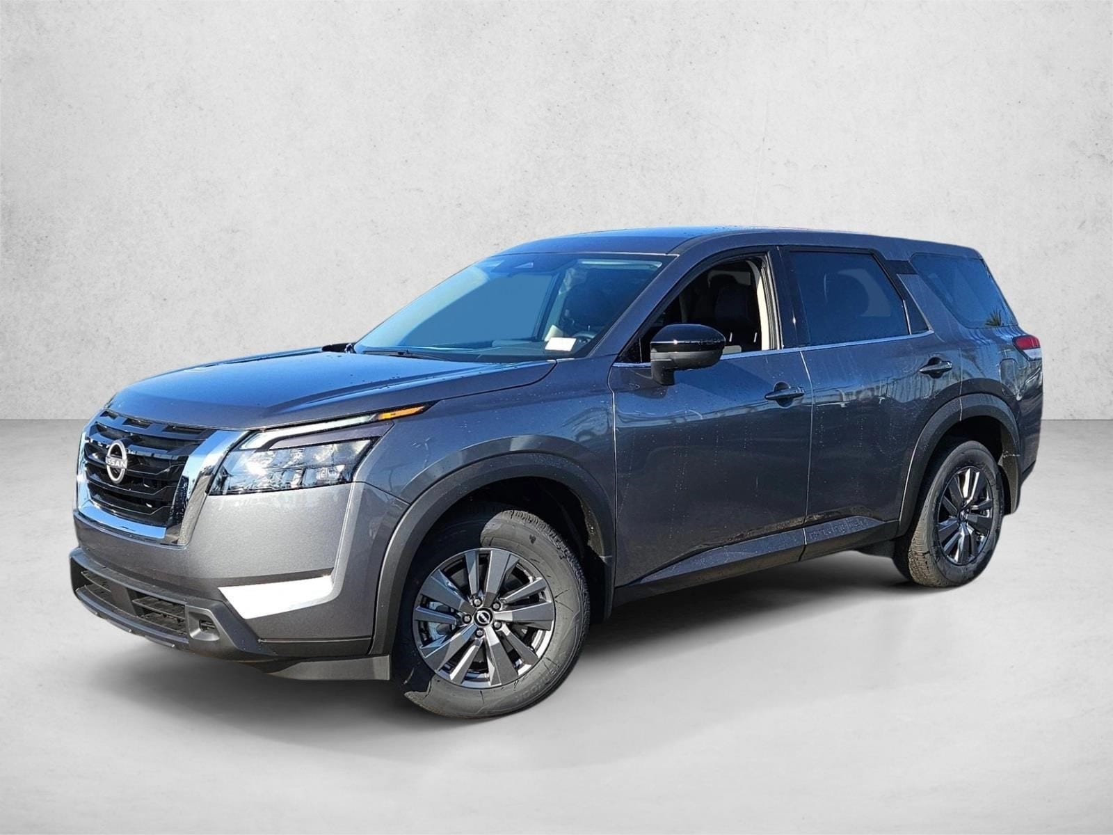 2025 Nissan Pathfinder S's photo