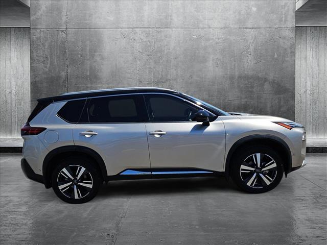 2023 Nissan Rogue Platinum photo 4