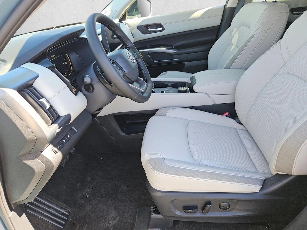 New 2026 Nissan Pathfinder SL SUV