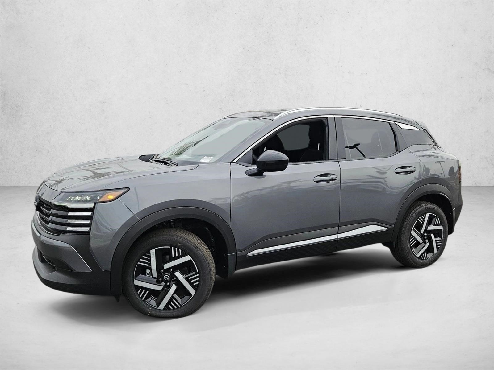 2026 Nissan KICKS SV's photo