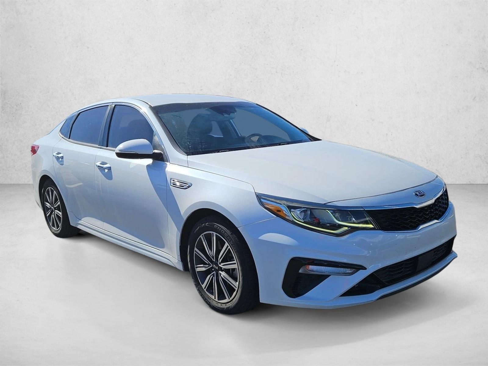 2019 Kia Optima EX photo 3
