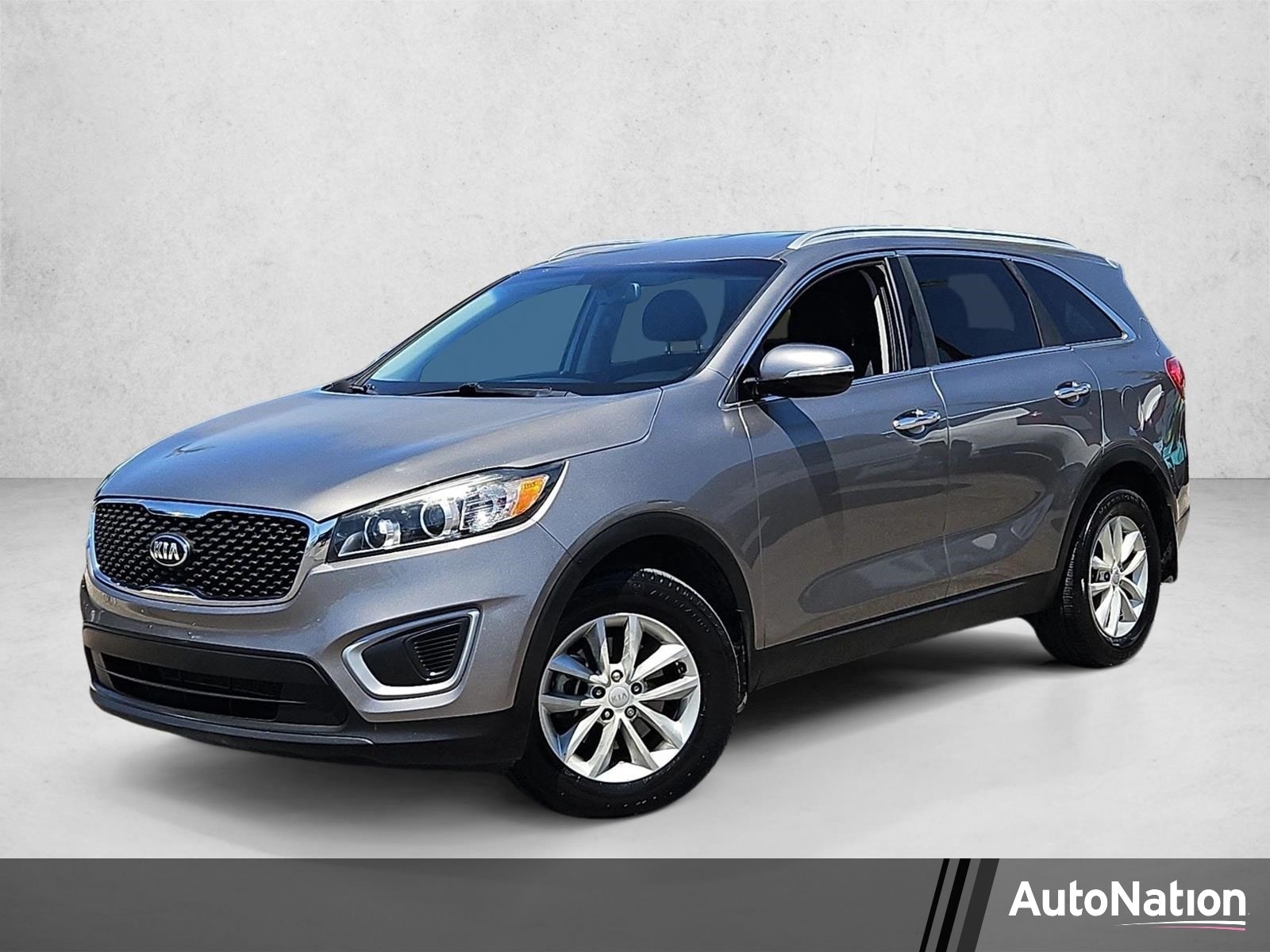 2018 Kia Sorento LX AT's photo