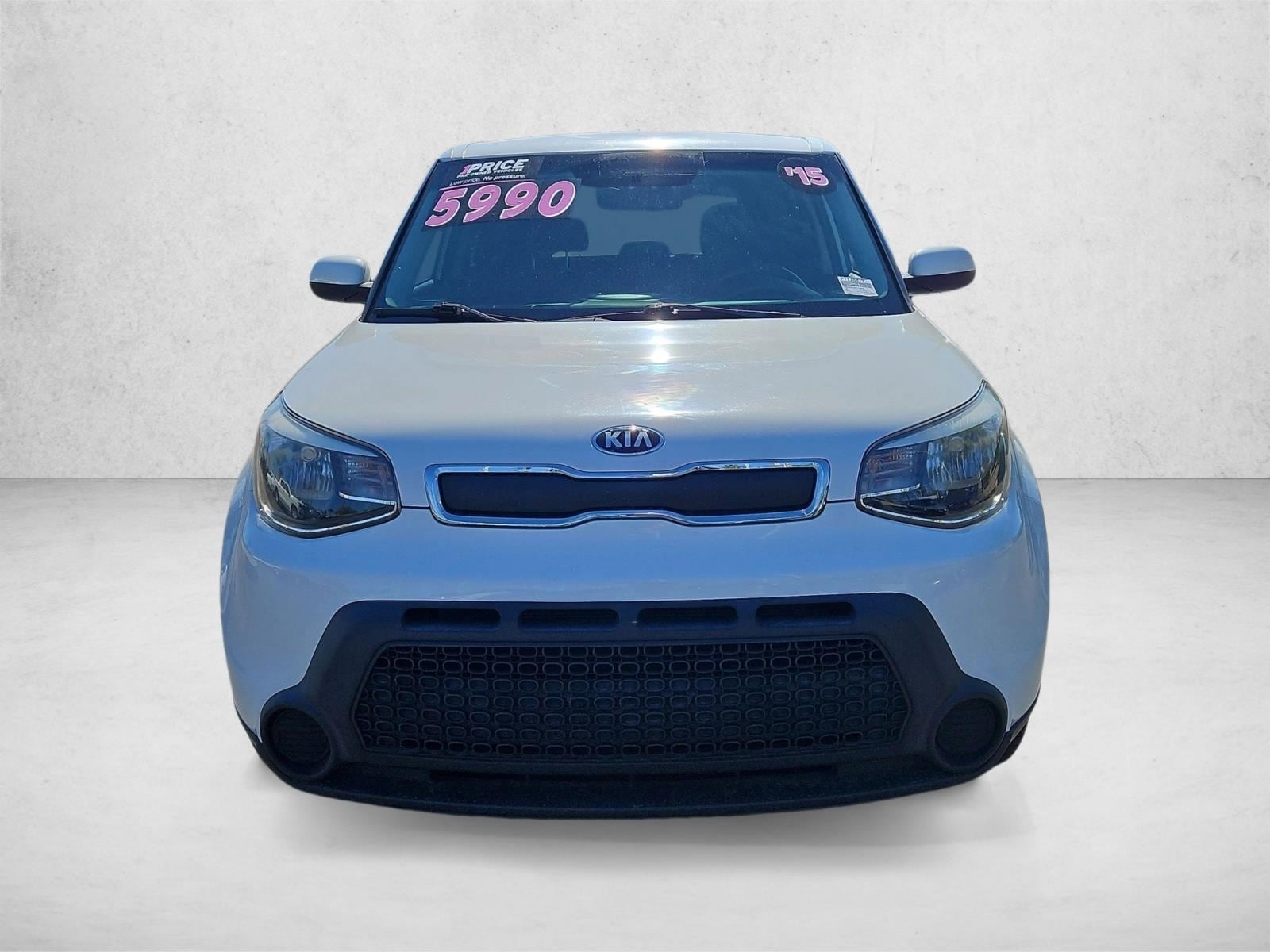 Used 2015 Kia Soul Base with VIN KNDJN2A22F7178879 for sale in Chandler, AZ