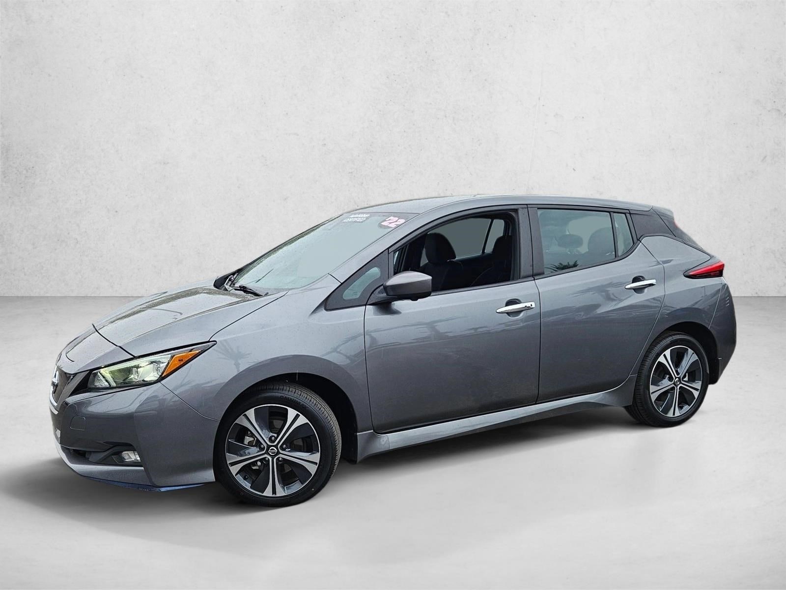 2022 Nissan LEAF SV Plus