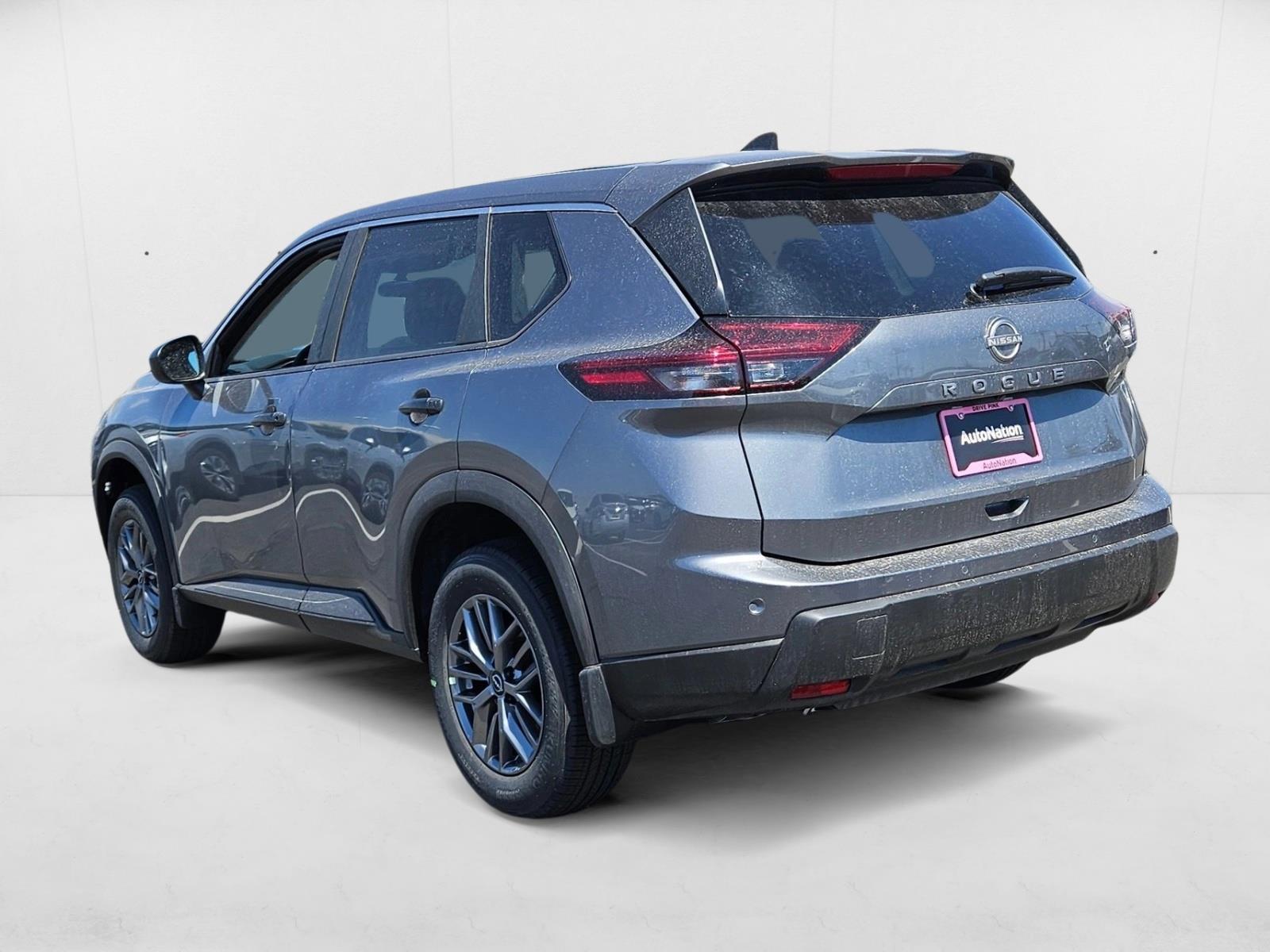 2026 Nissan Rogue S photo 2